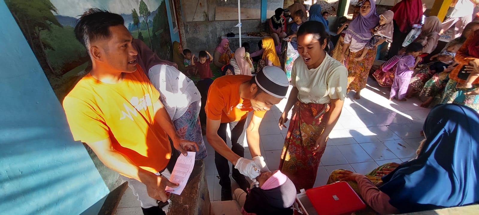 PUSKESMAS PELABUHAN AWANG SUKSES MENYELESAIKAN VAKSINASI POLIO TAHAP KEDUA DI HARI TERAKHIR